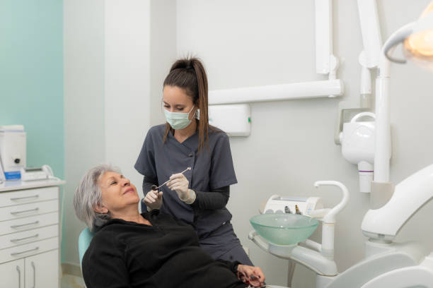 Best Dentist for Tooth Abscess  in Sparta, MO